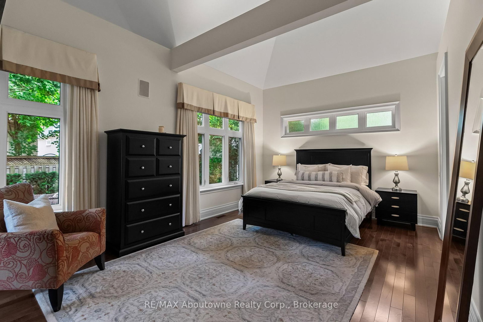 370 Christina Drive • Oakville, ON photo 20