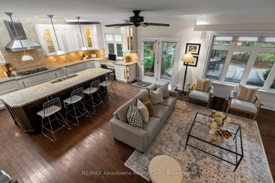 370 Christina Oakville,ON L6K 1H6 — Photo 26