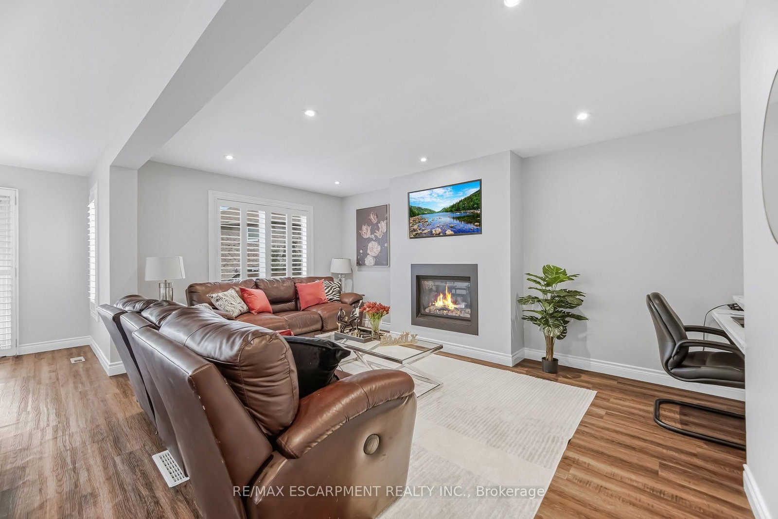 3332 TESTIMONY Square • Mississauga, ON photo 6
