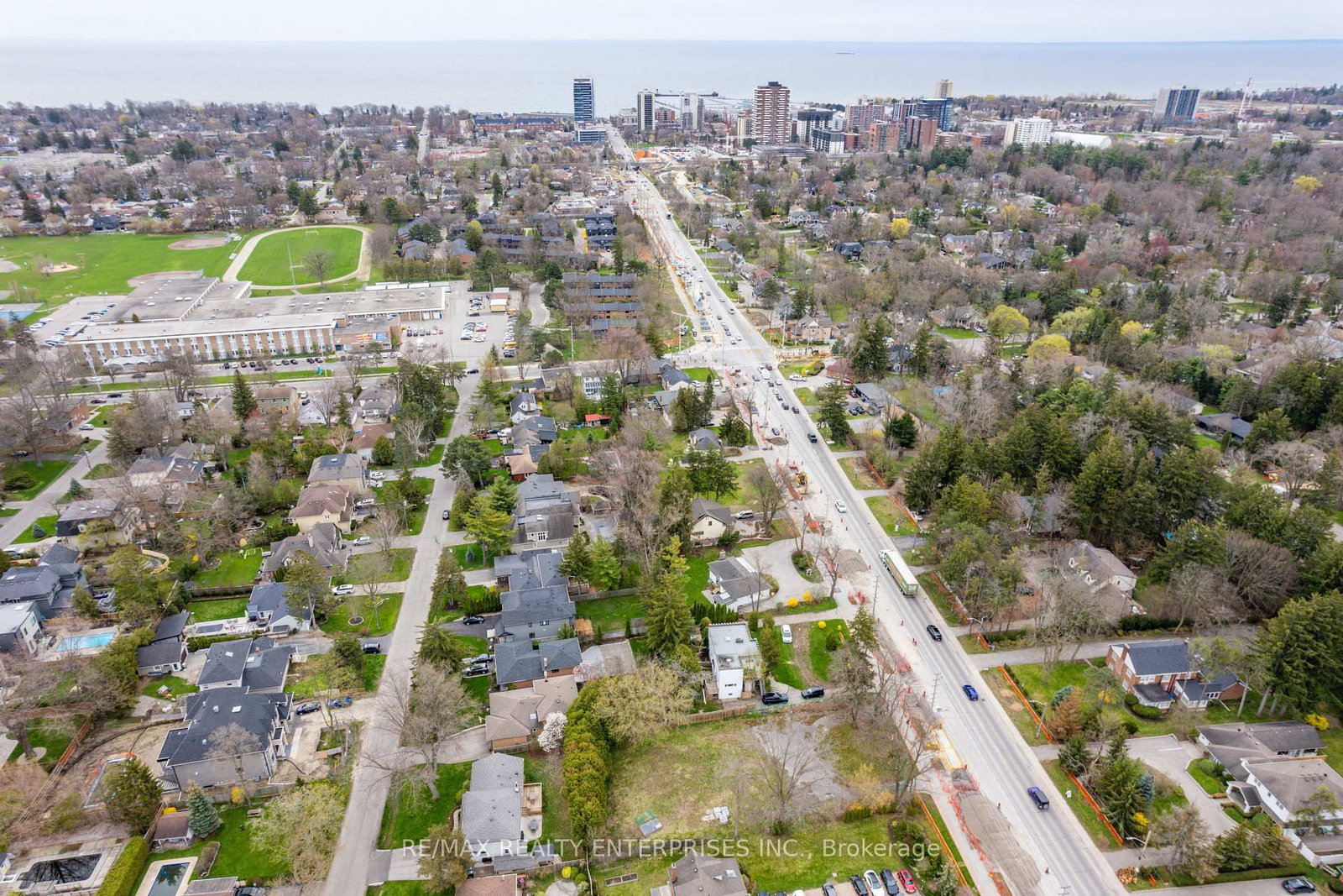 1489 Hurontario Street • Mississauga, ON photo 9