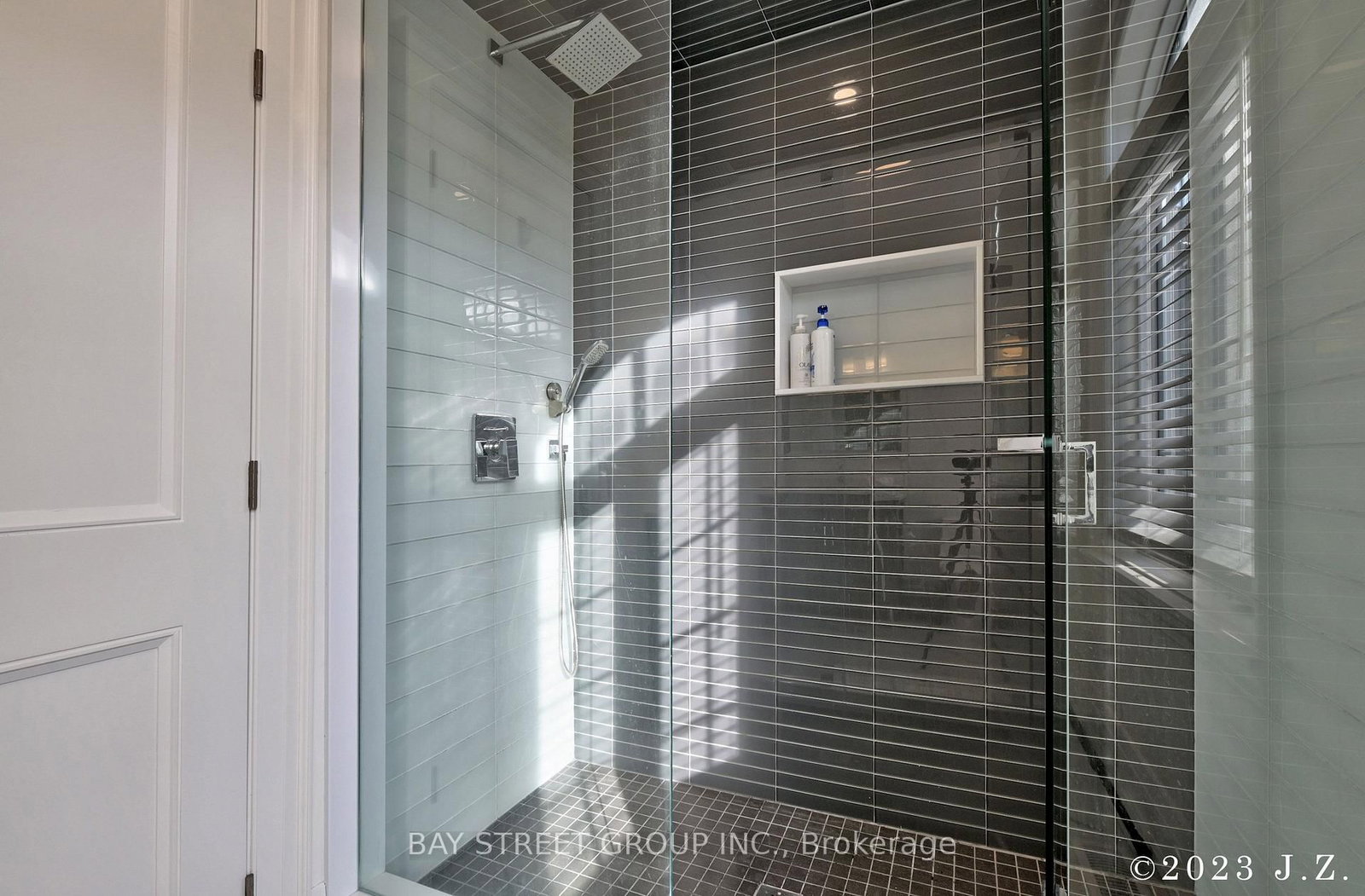 60 Emmett Avenue • Toronto, ON photo 15