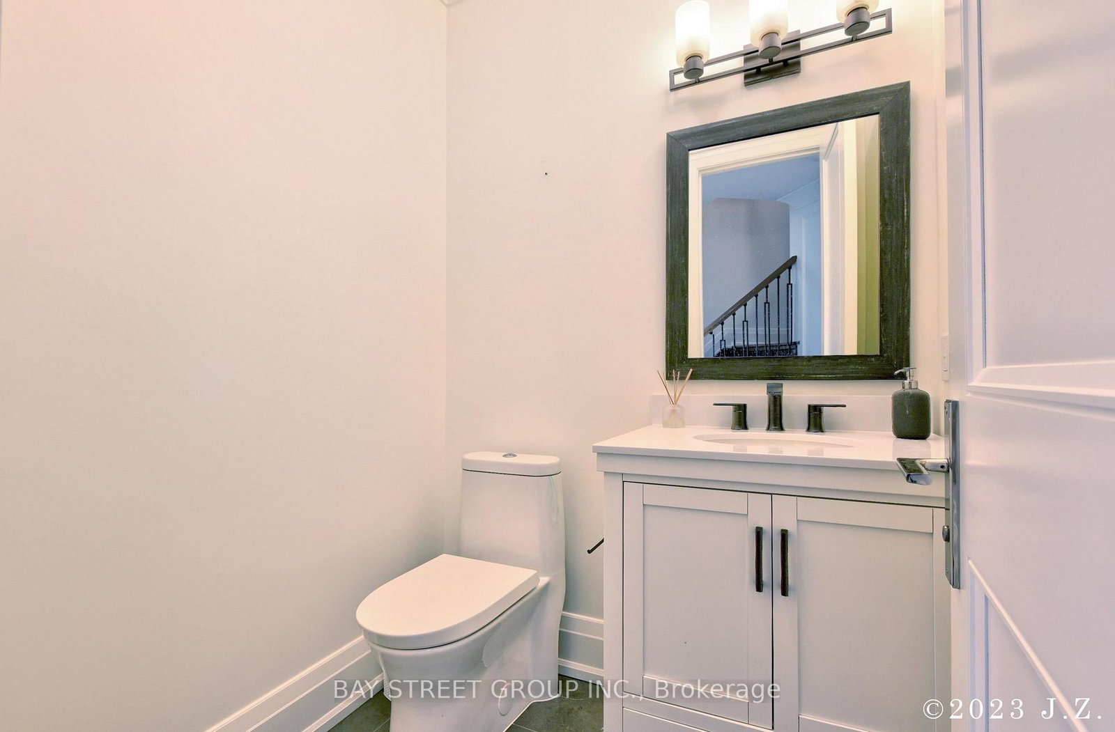 60 Emmett Avenue • Toronto, ON photo 9