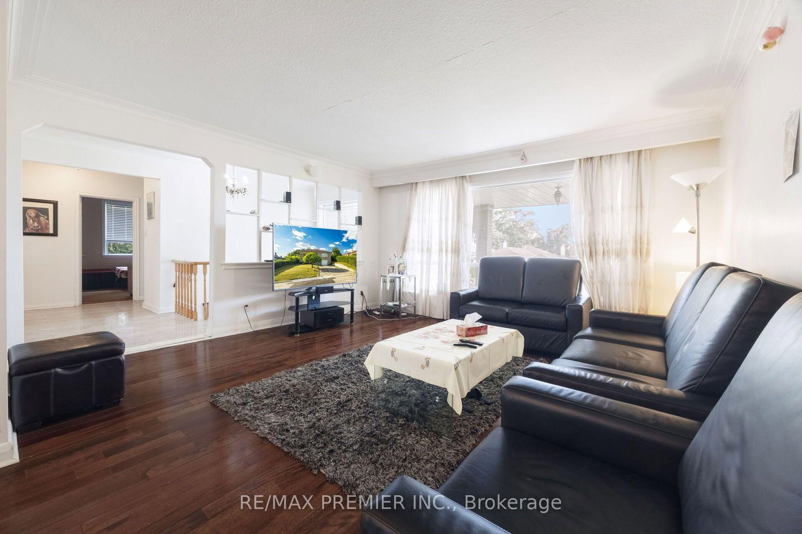 6 Canton Avenue • Toronto, ON photo 11