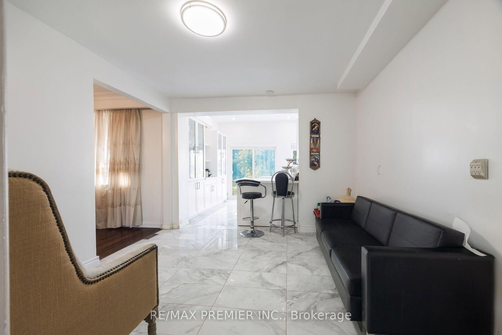 6 Canton Avenue • Toronto, ON photo 18
