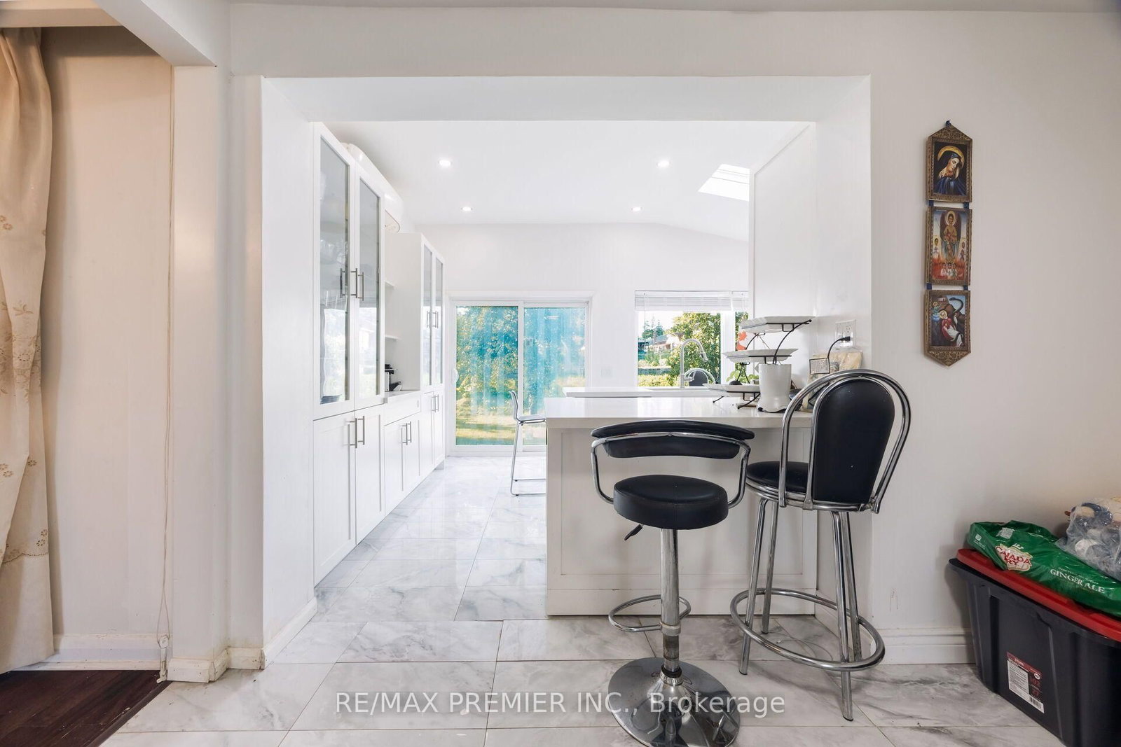 6 Canton Avenue • Toronto, ON photo 20