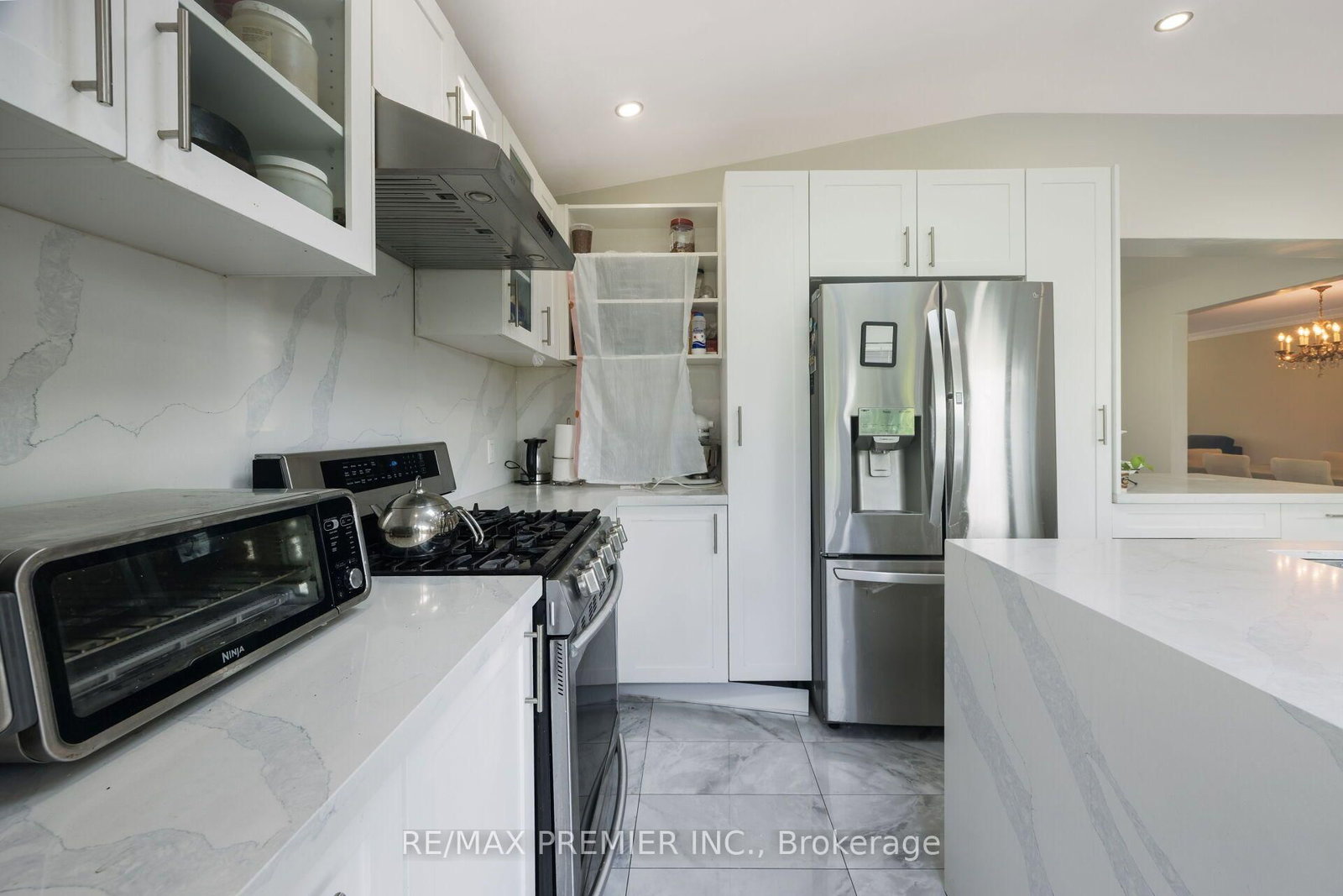 6 Canton Avenue • Toronto, ON photo 26