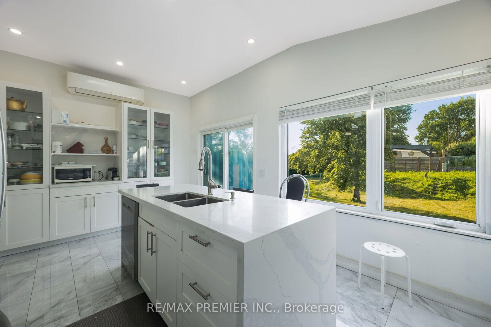 6 Canton Avenue • Toronto, ON photo 28