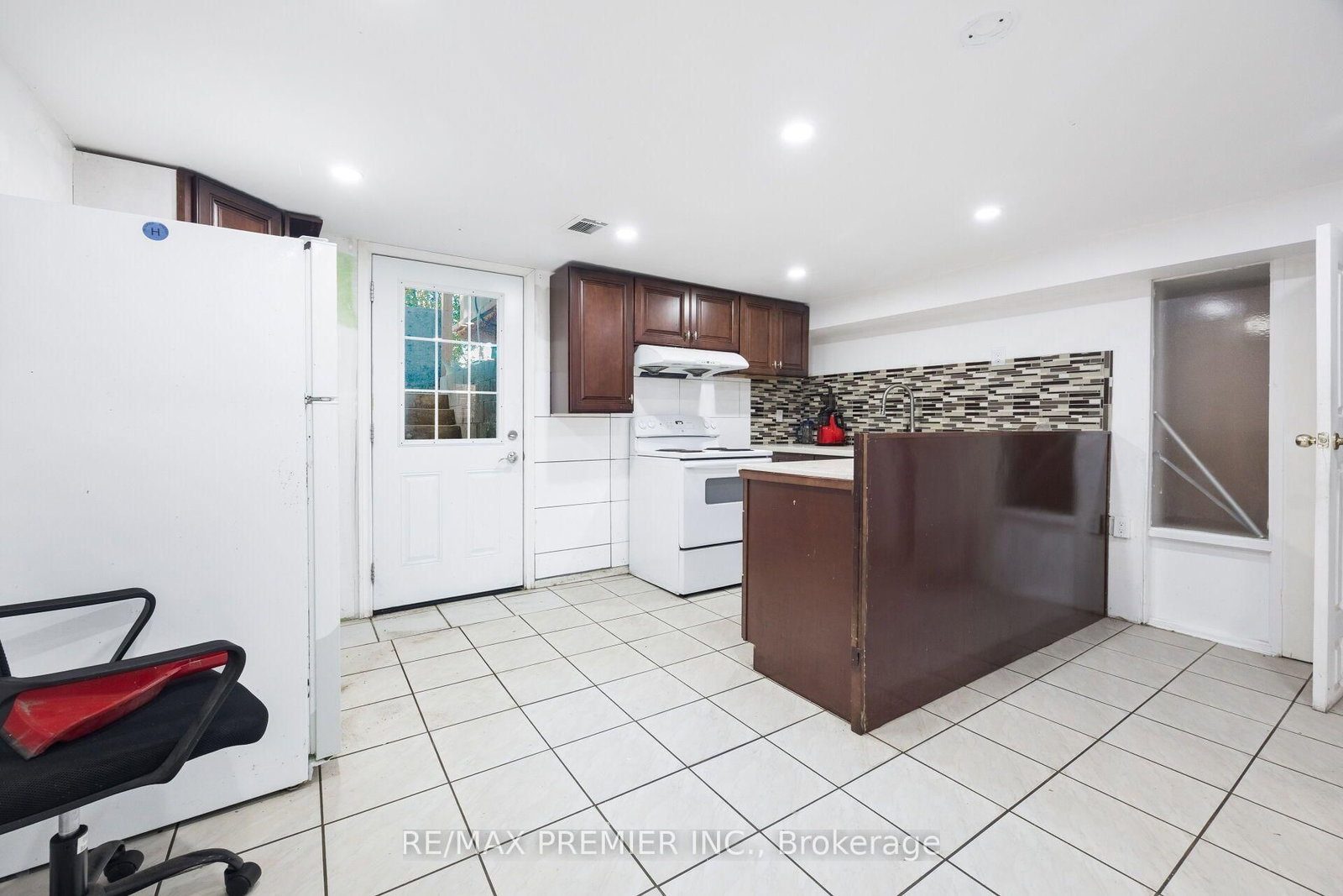 6 Canton Avenue • Toronto, ON photo 39
