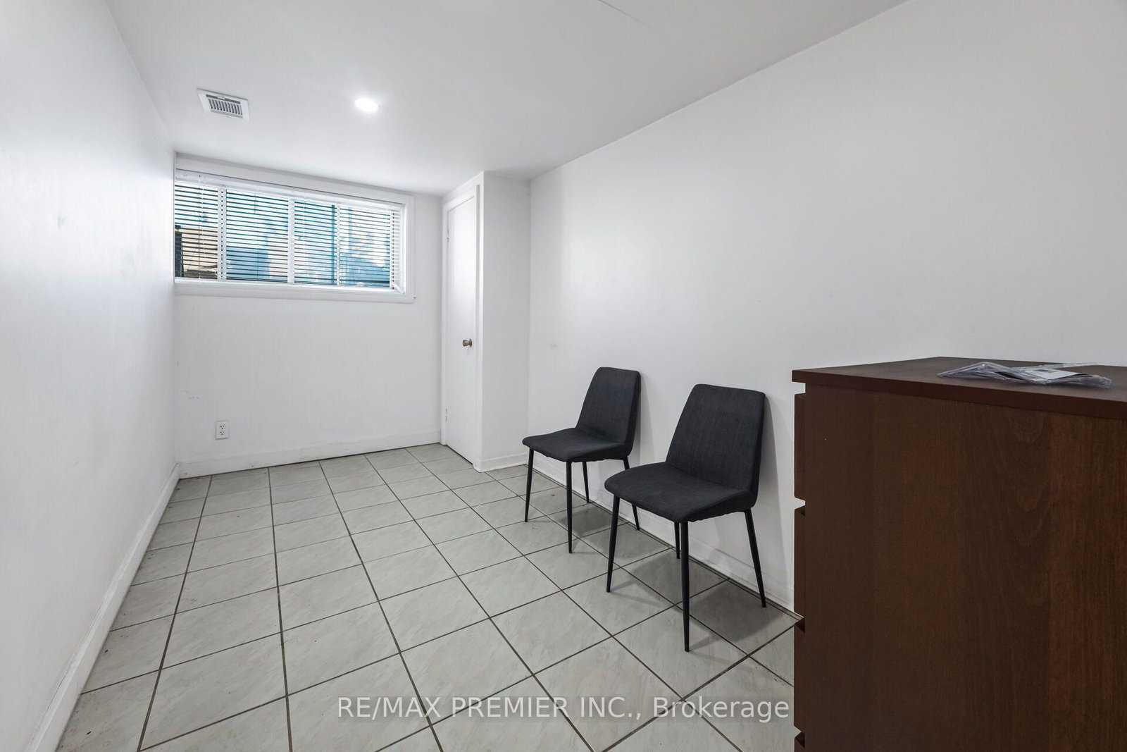 6 Canton Avenue • Toronto, ON photo 43
