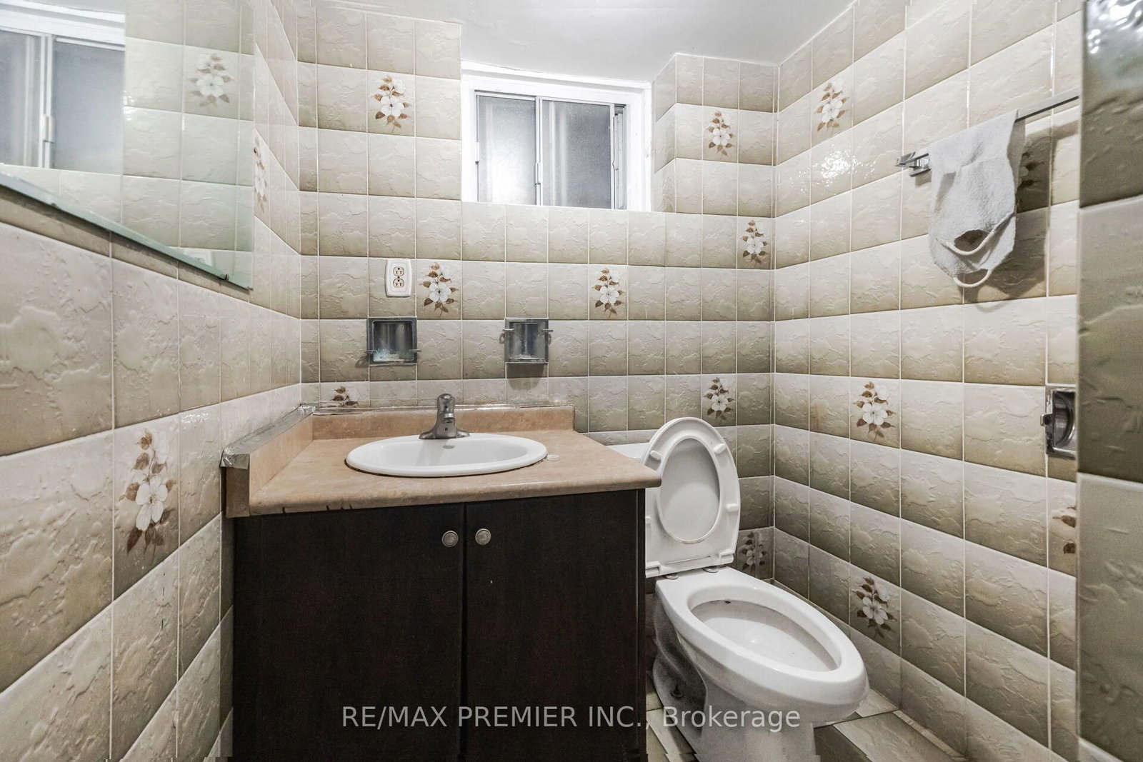 6 Canton Avenue • Toronto, ON photo 45