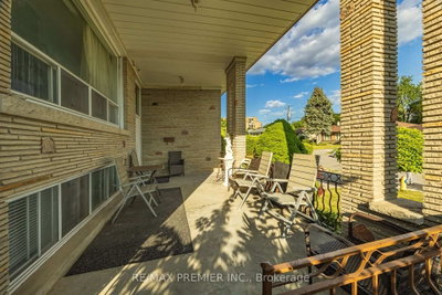 6 Canton Avenue • Toronto, ON photo 6