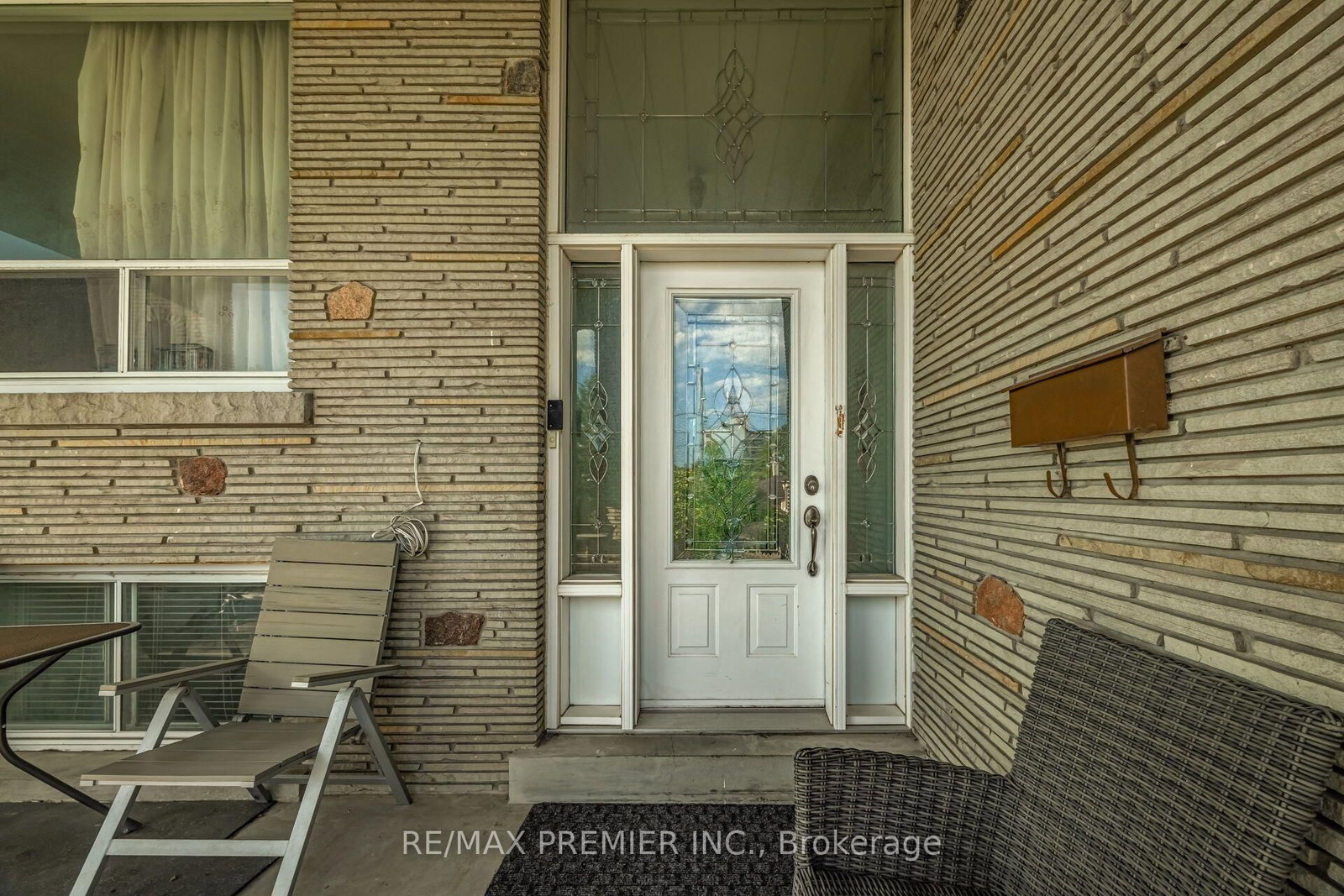 6 Canton Avenue • Toronto, ON photo 8