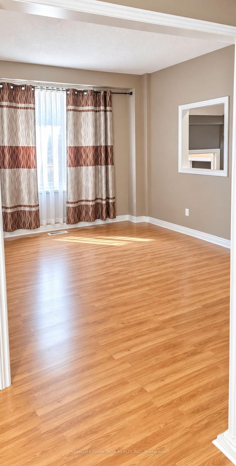 169 COOKE Crescent • Milton, ON photo 5