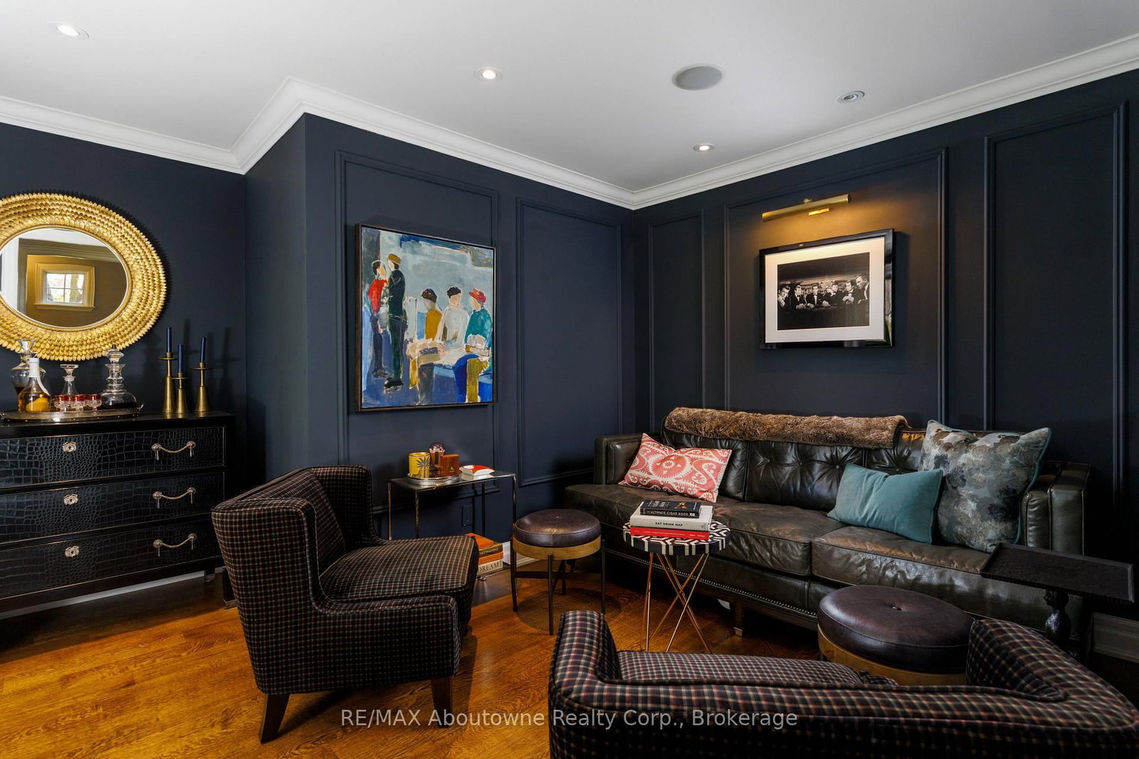 528 Michael Terrace • Oakville, ON photo 10