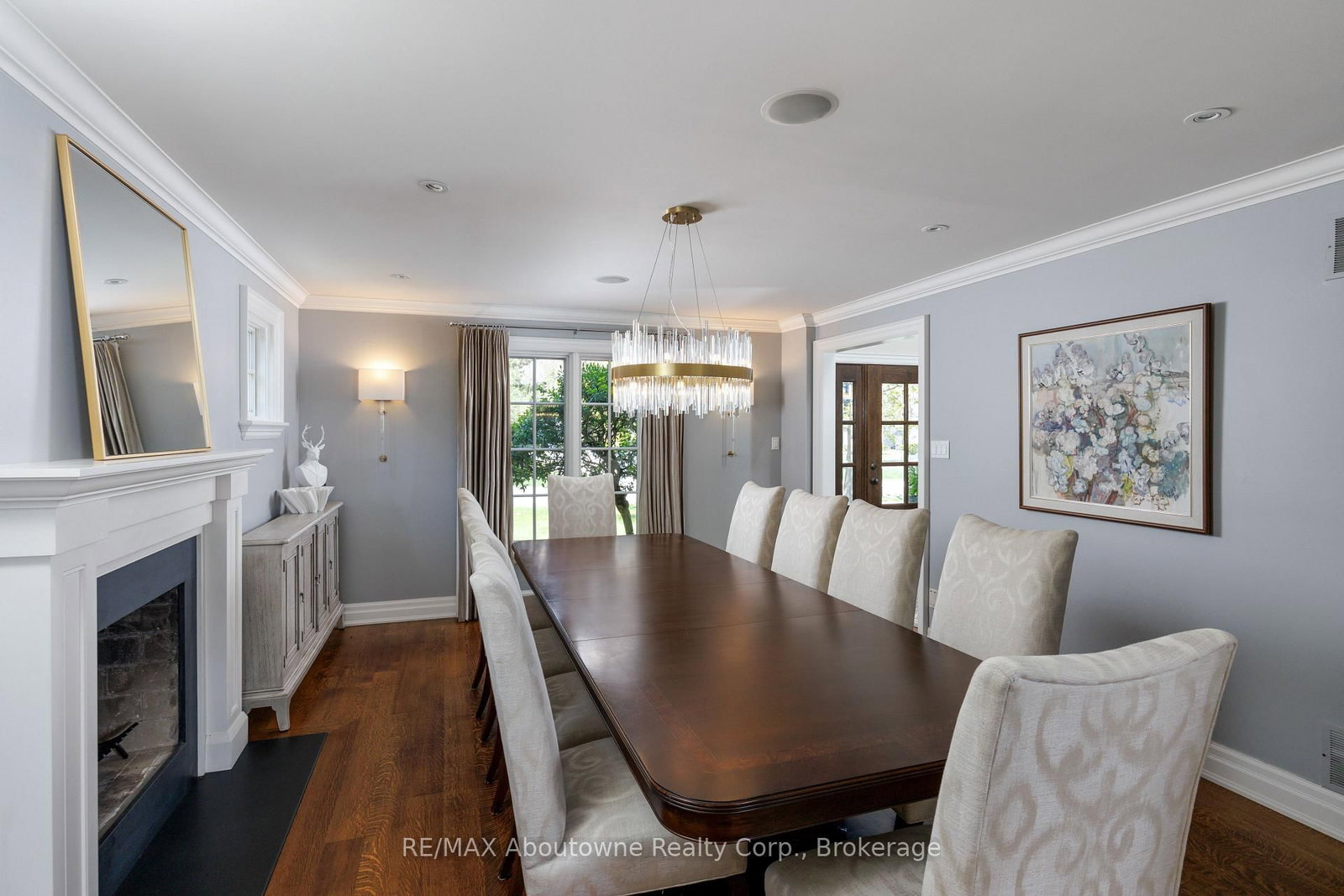 528 Michael Terrace • Oakville, ON photo 12