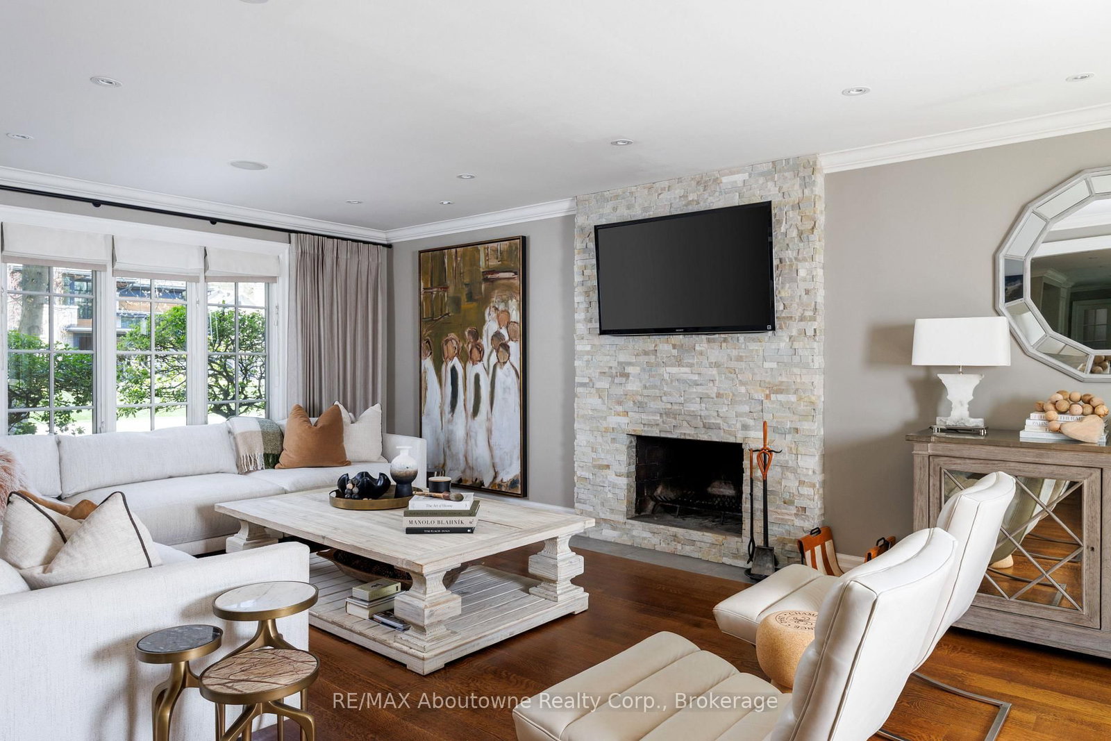 528 Michael Terrace • Oakville, ON photo 21