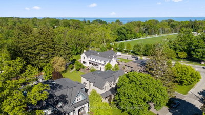 489 Lakeshore Road W • Oakville, ON photo 4