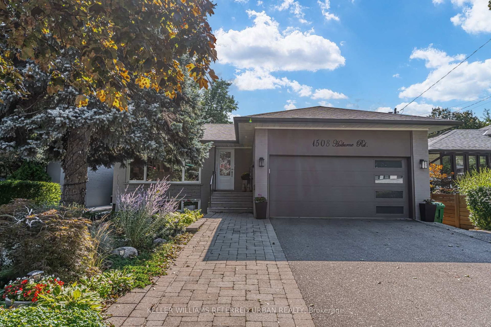 1508 Holburne Road • Mississauga, ON photo 1