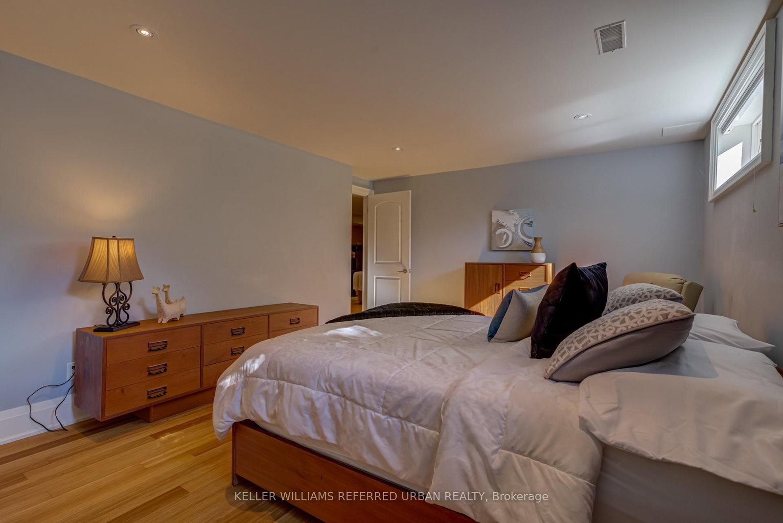 1508 Holburne Road • Mississauga, ON photo 24