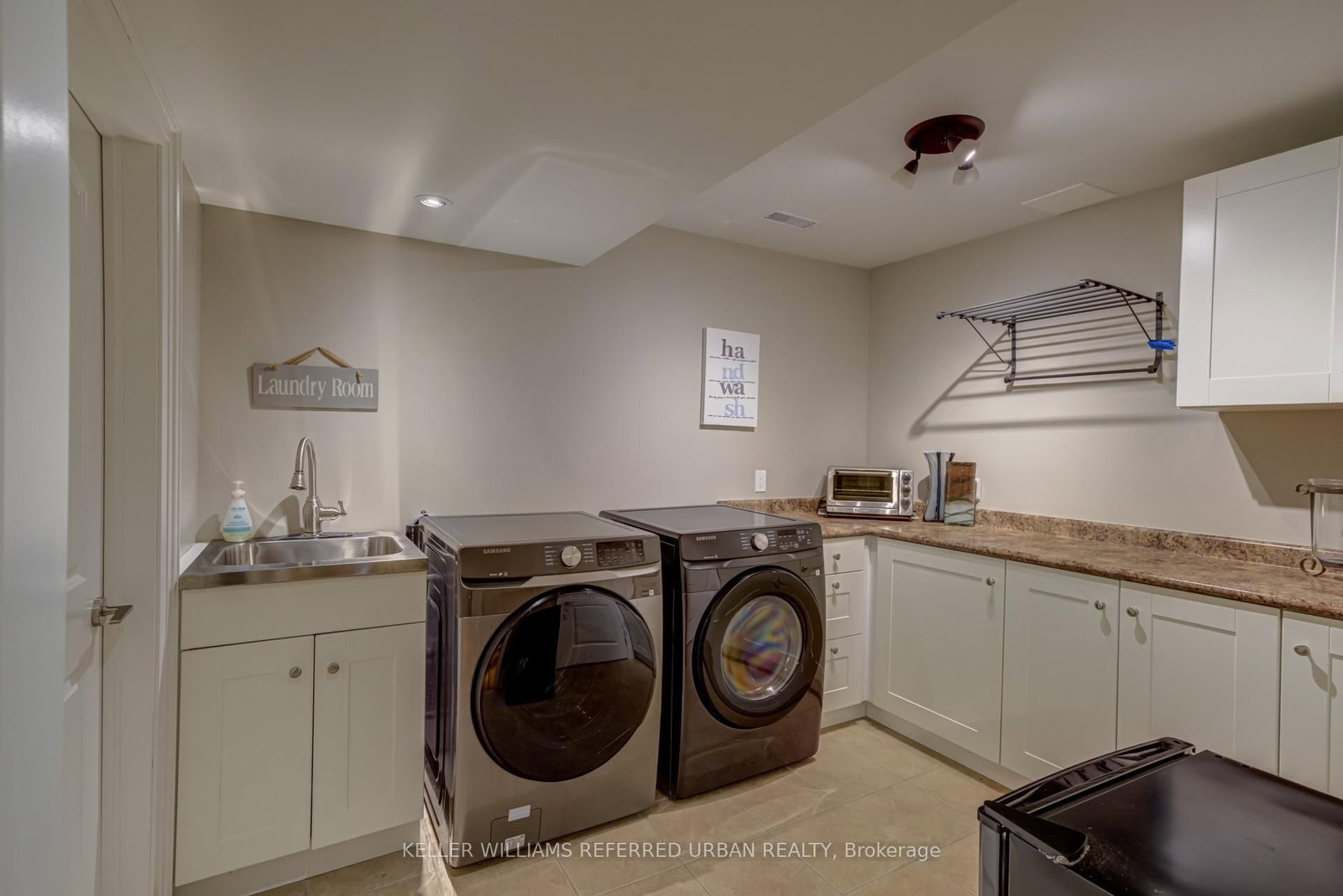 1508 Holburne Road • Mississauga, ON photo 27