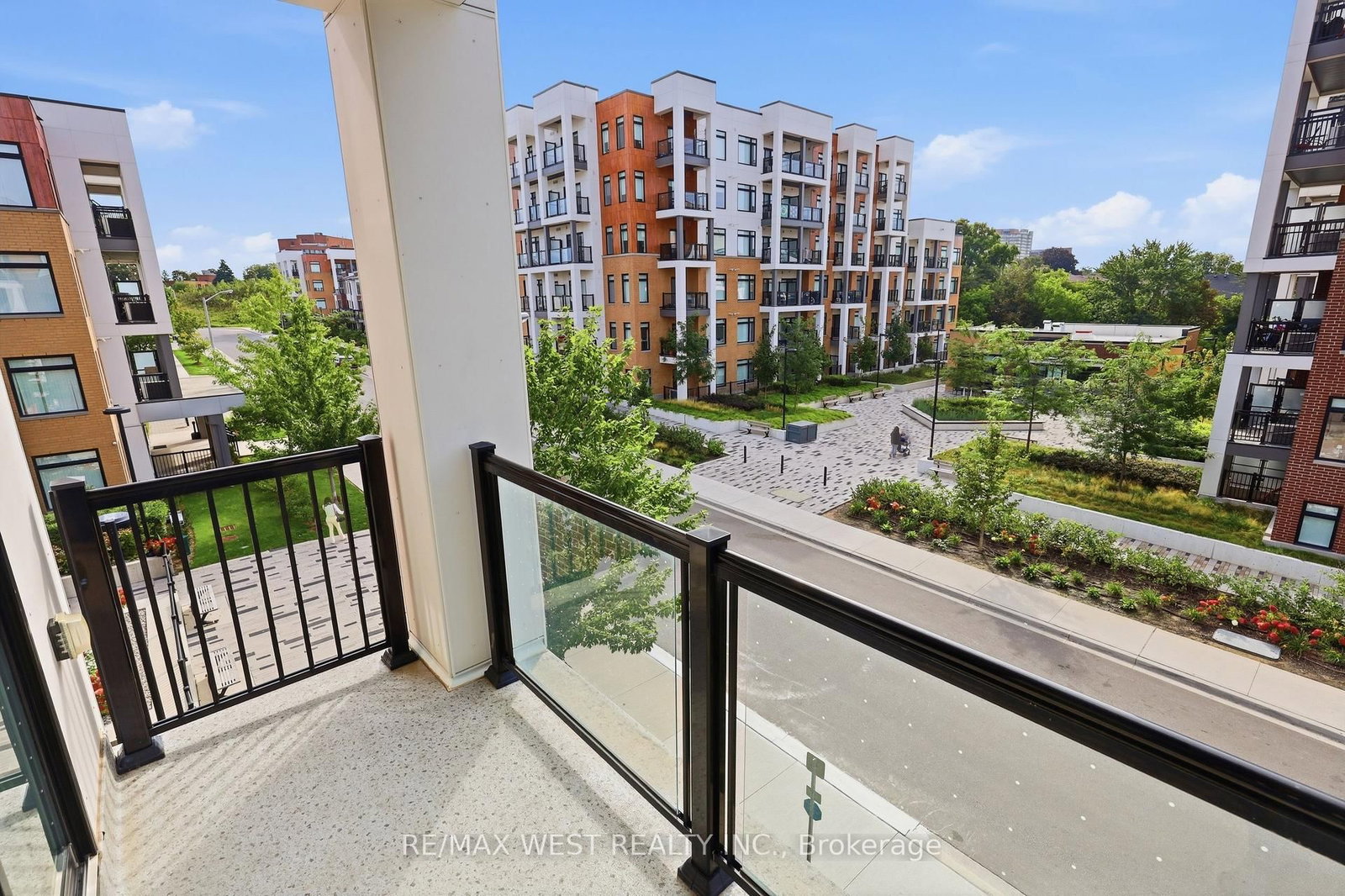 130 Canon Jackson Drive • #302 • Toronto, ON photo 17