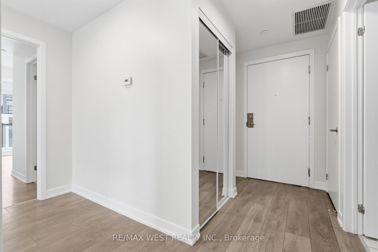 130 Canon Jackson Drive • #302 • Toronto, ON photo 23