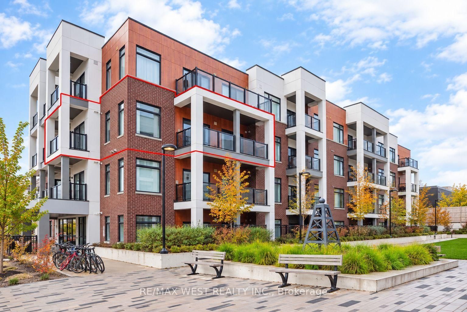 130 Canon Jackson Drive • #302 • Toronto, ON photo 4