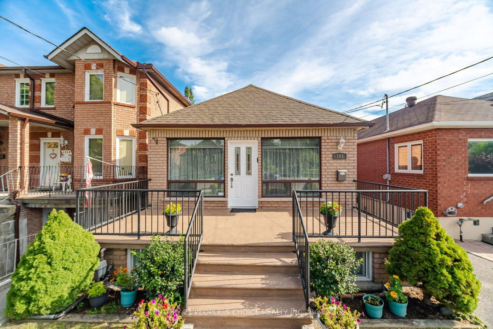 161 Northland Avenue • Toronto, ON photo 4