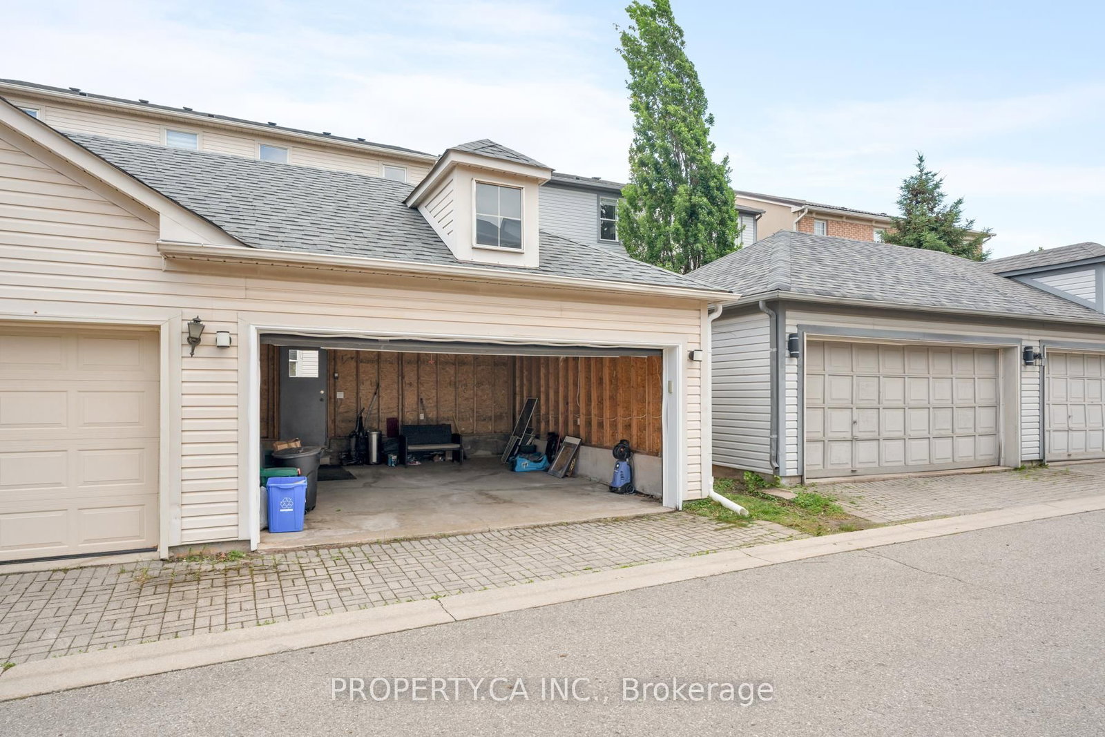173 Littlewood Drive • Oakville, ON photo 27