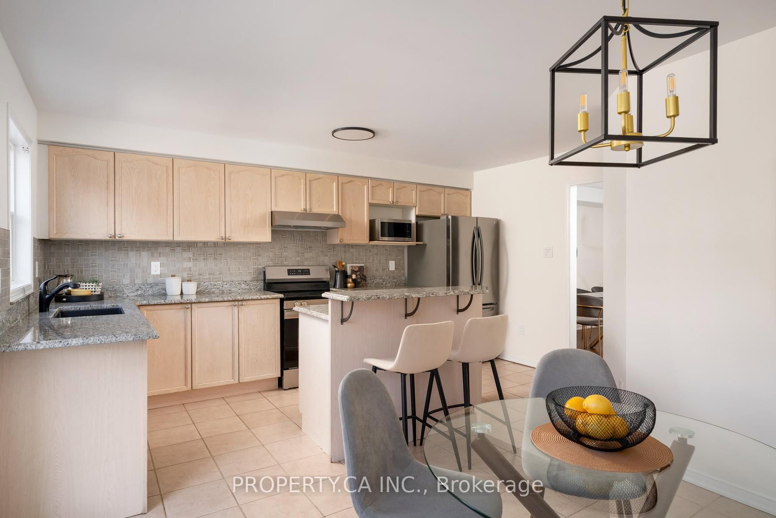 173 Littlewood Drive • Oakville, ON photo 8