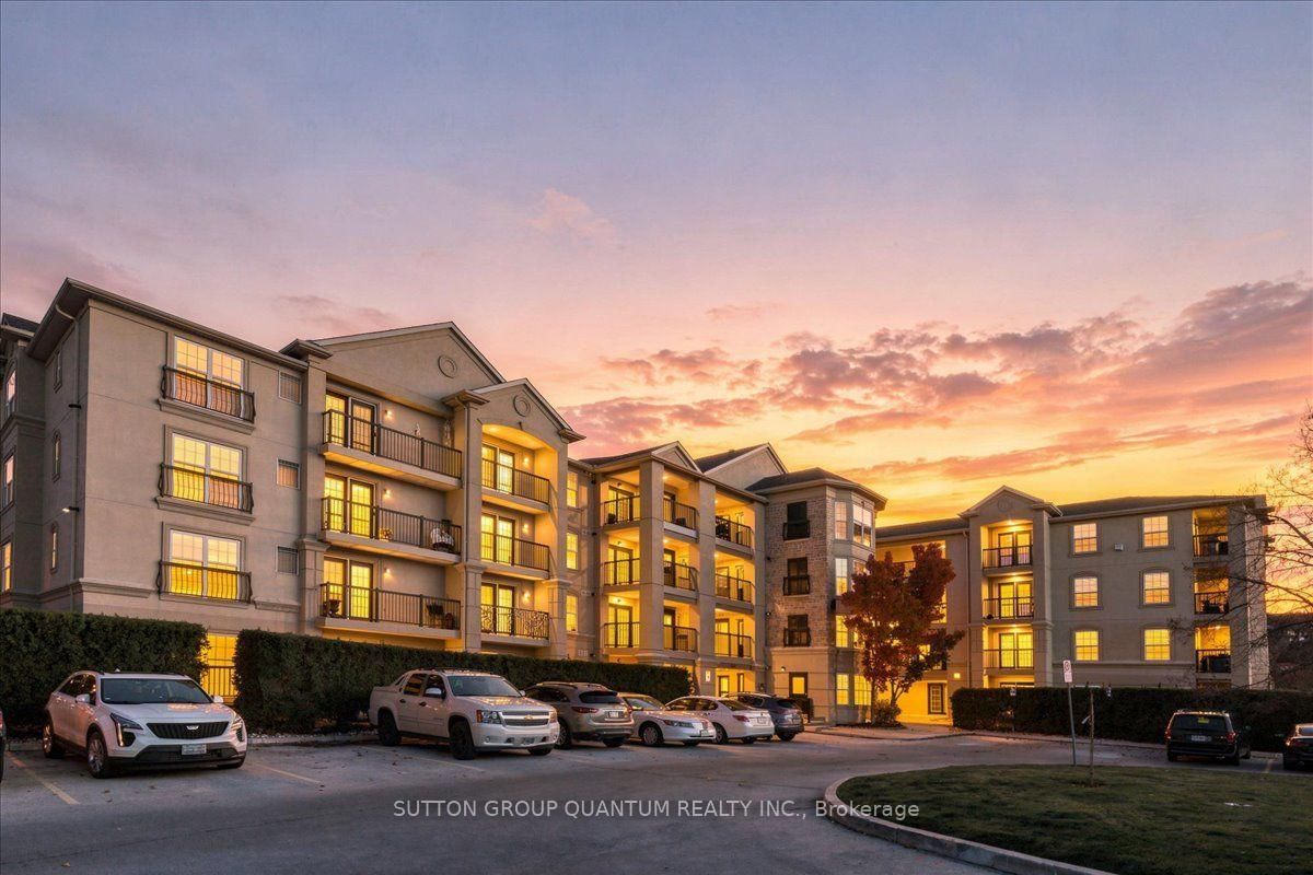 Condo for sale at 104-2035 Appleby Line, Burlington, Ontario, L7L 7G8 - Uptown - MLS: W13761582