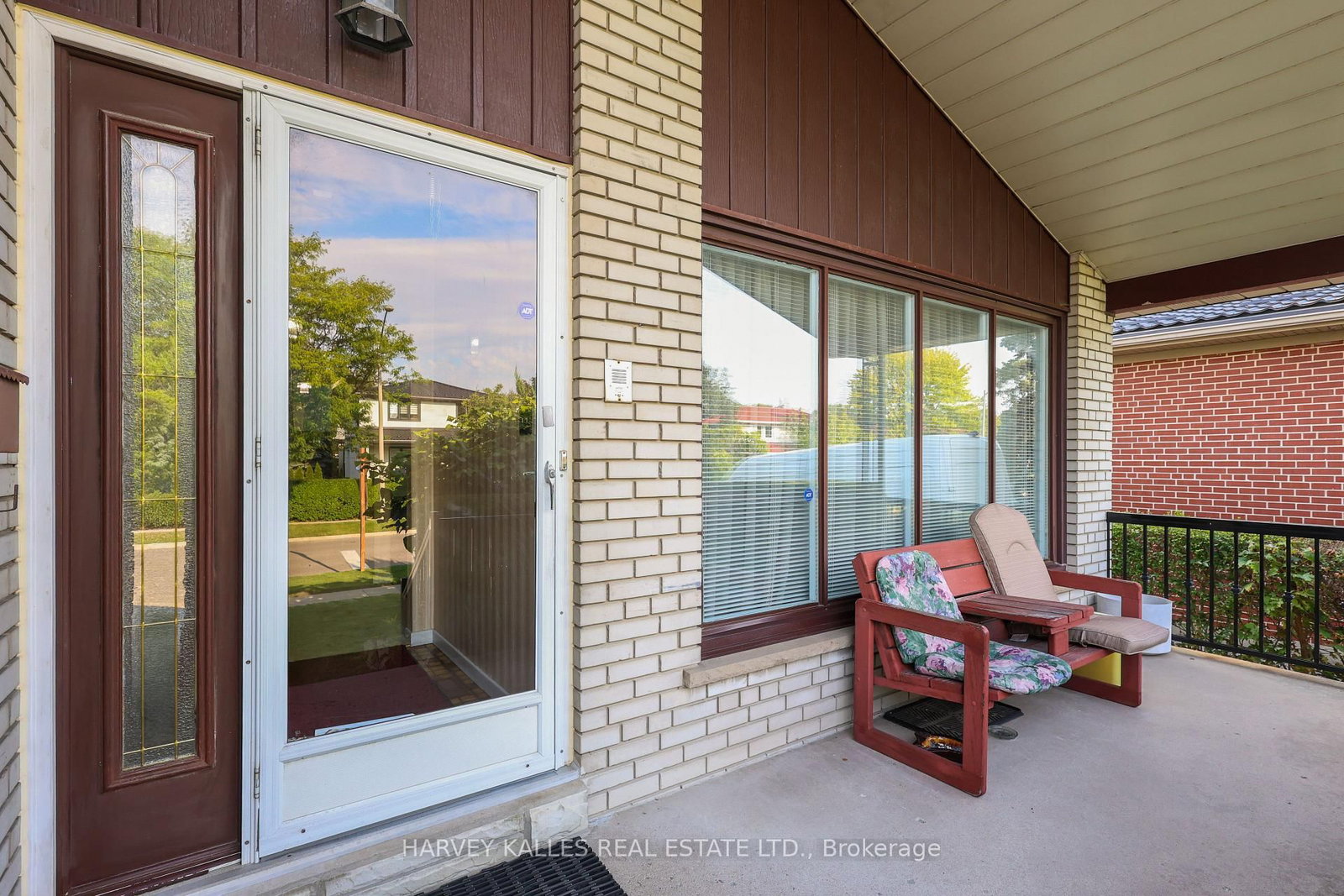 3594 Autumn Harvest Drive • Mississauga, ON photo 6