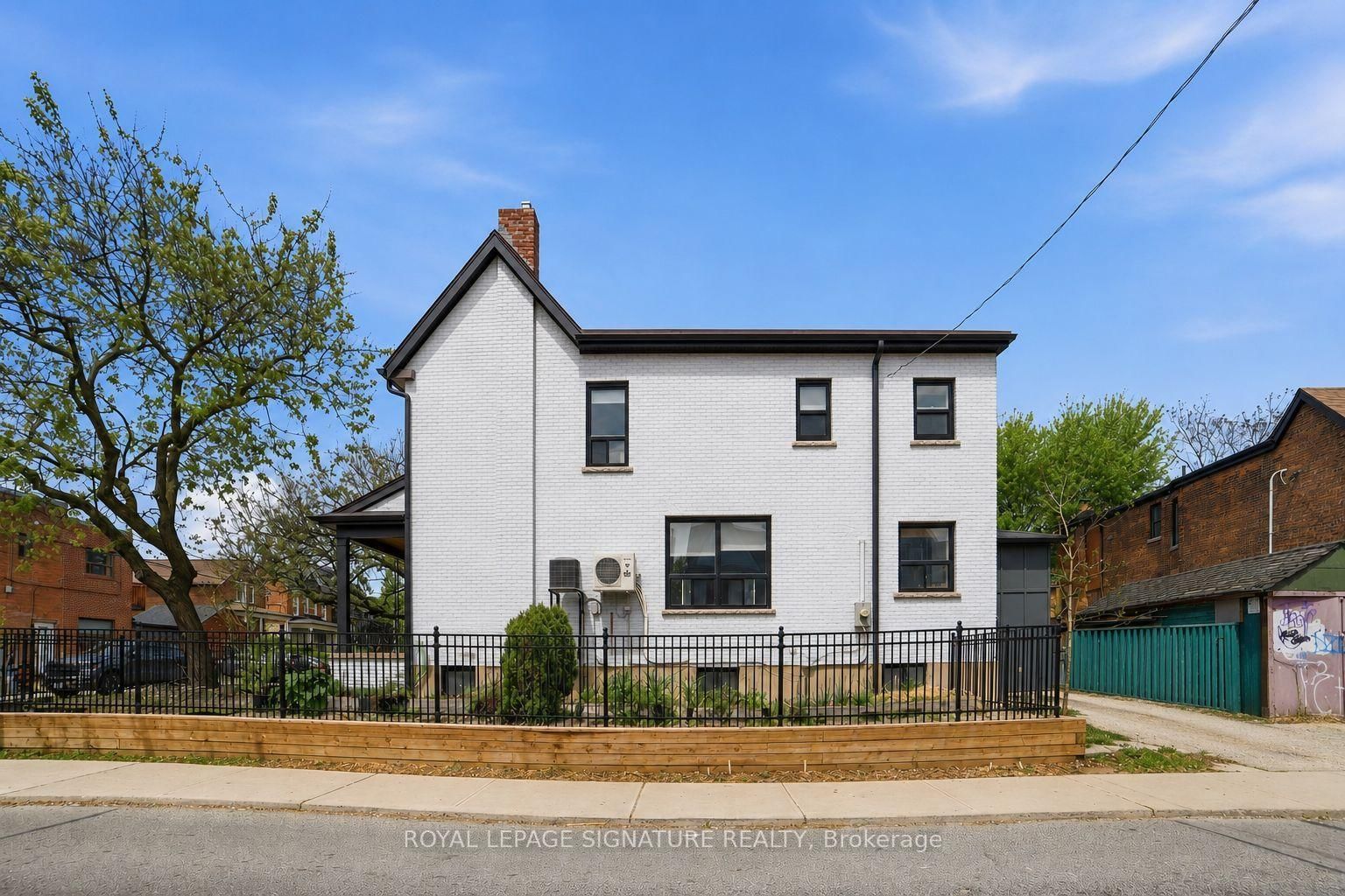 151 Campbell Avenue • Toronto, ON photo 20