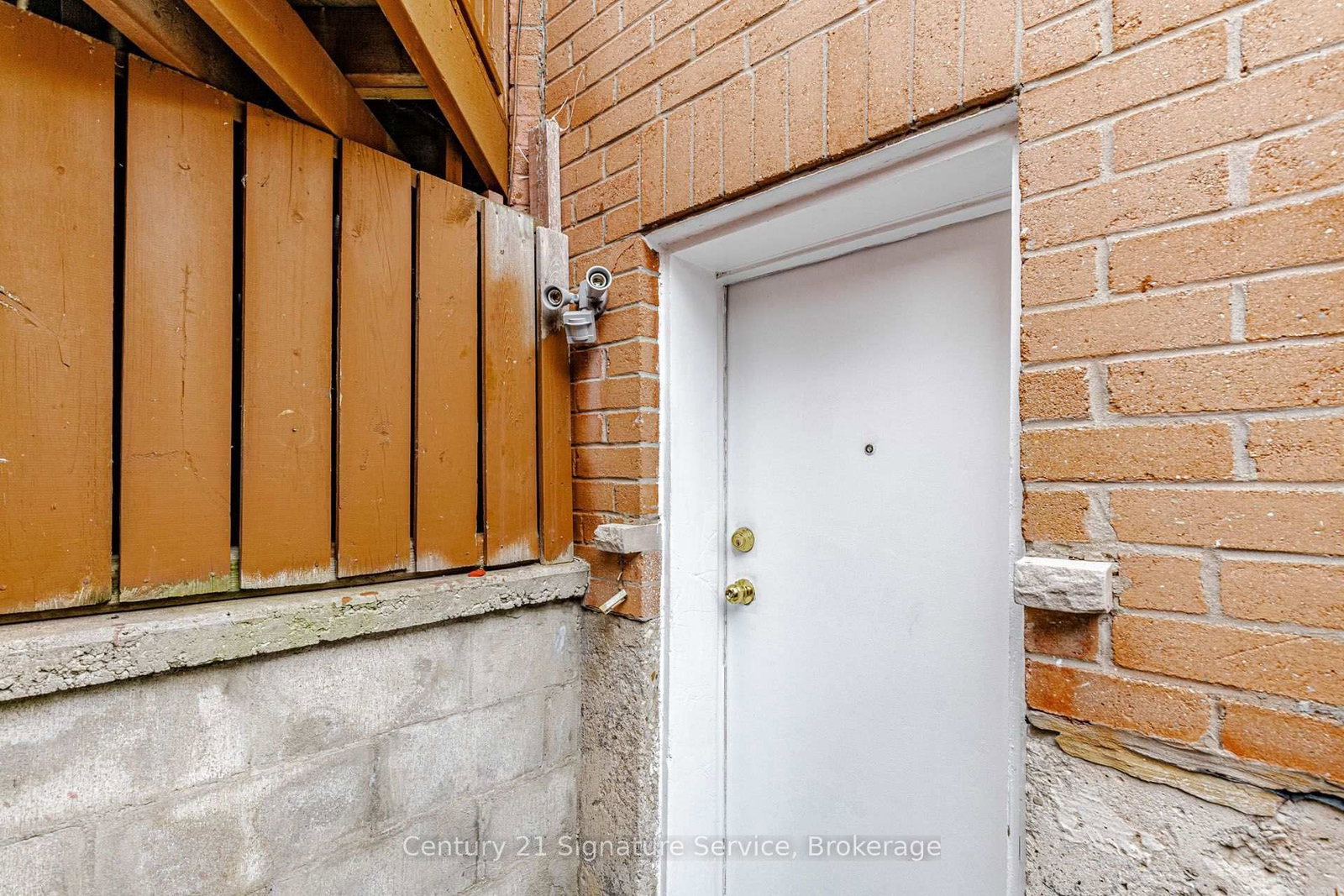 22 Merganser Crescent • Brampton, ON photo 32