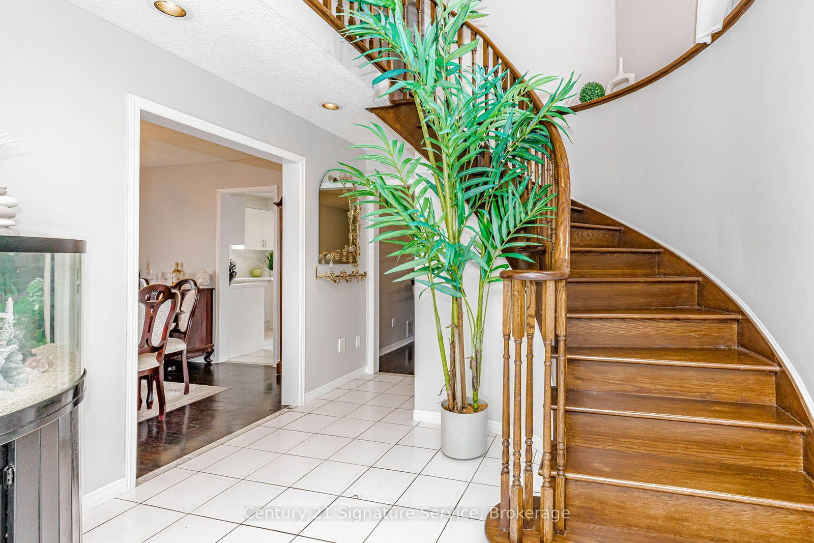 22 Merganser Crescent • Brampton, ON photo 6