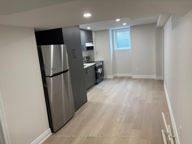 66 Attview Crescent