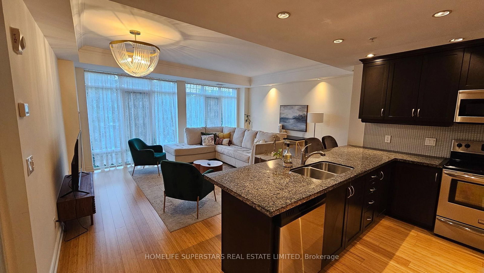 205 Lakeshore Road W • #302 • Oakville, ON photo 17