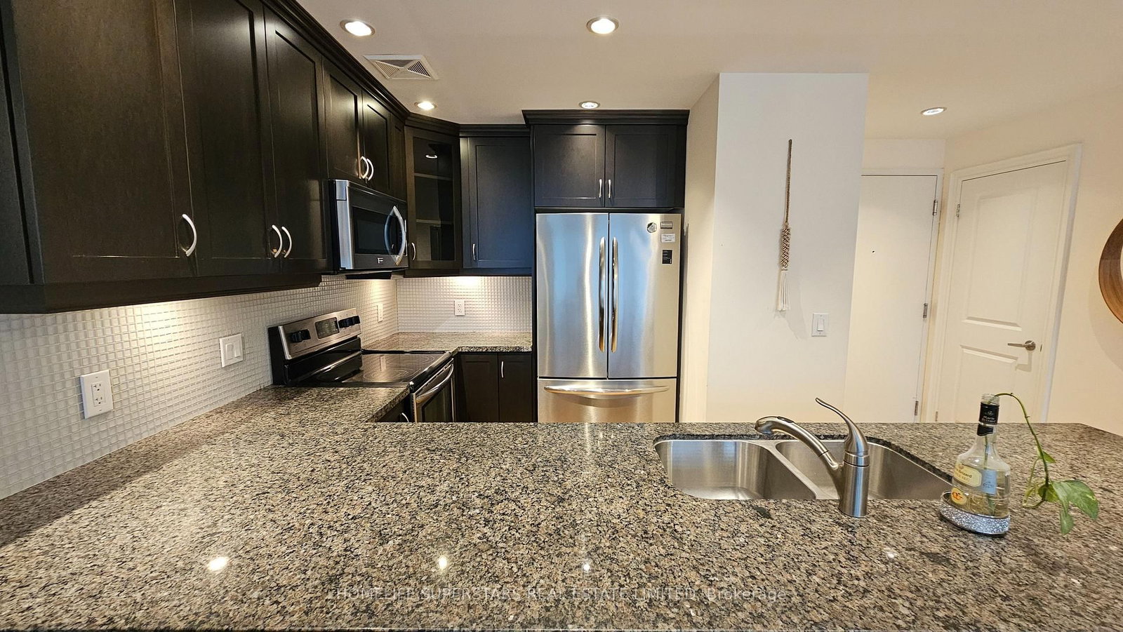 205 Lakeshore Road W • #302 • Oakville, ON photo 23