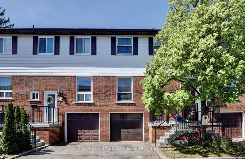 30 - 2445 Homelands Drive