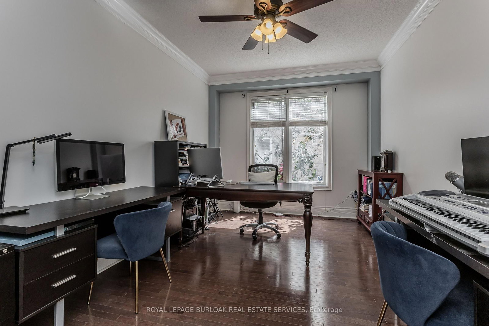 2194 Berwick Drive • Burlington, ON photo 14