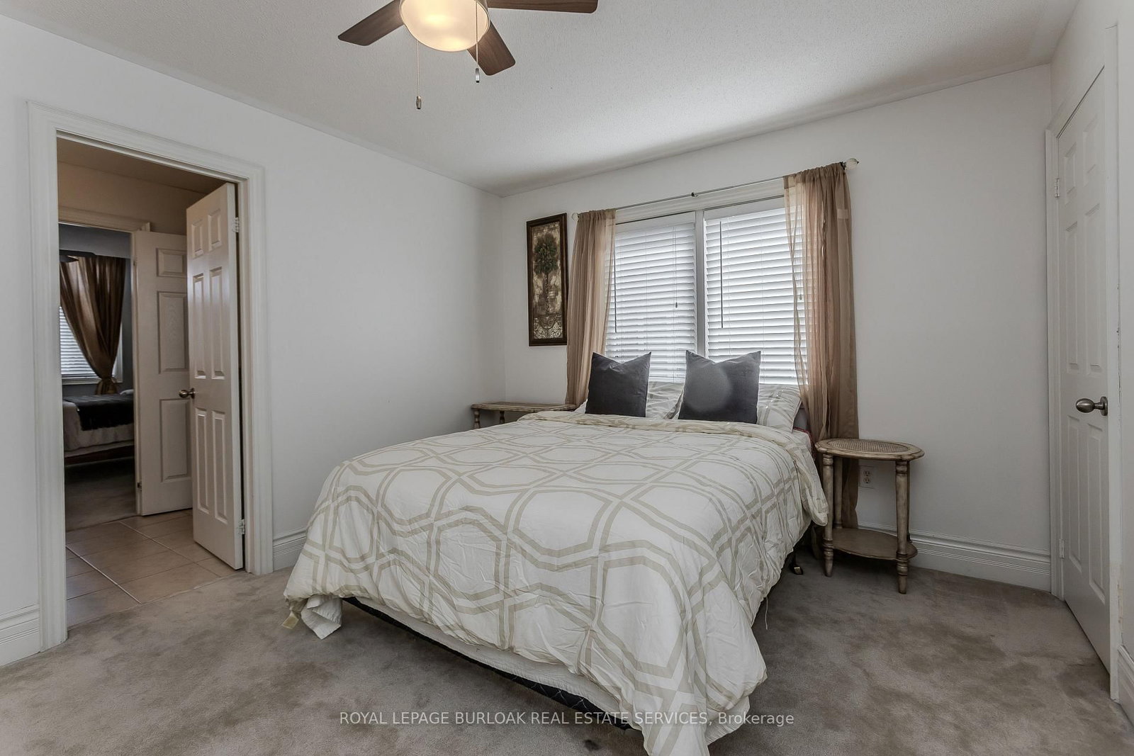 2194 Berwick Drive • Burlington, ON photo 21