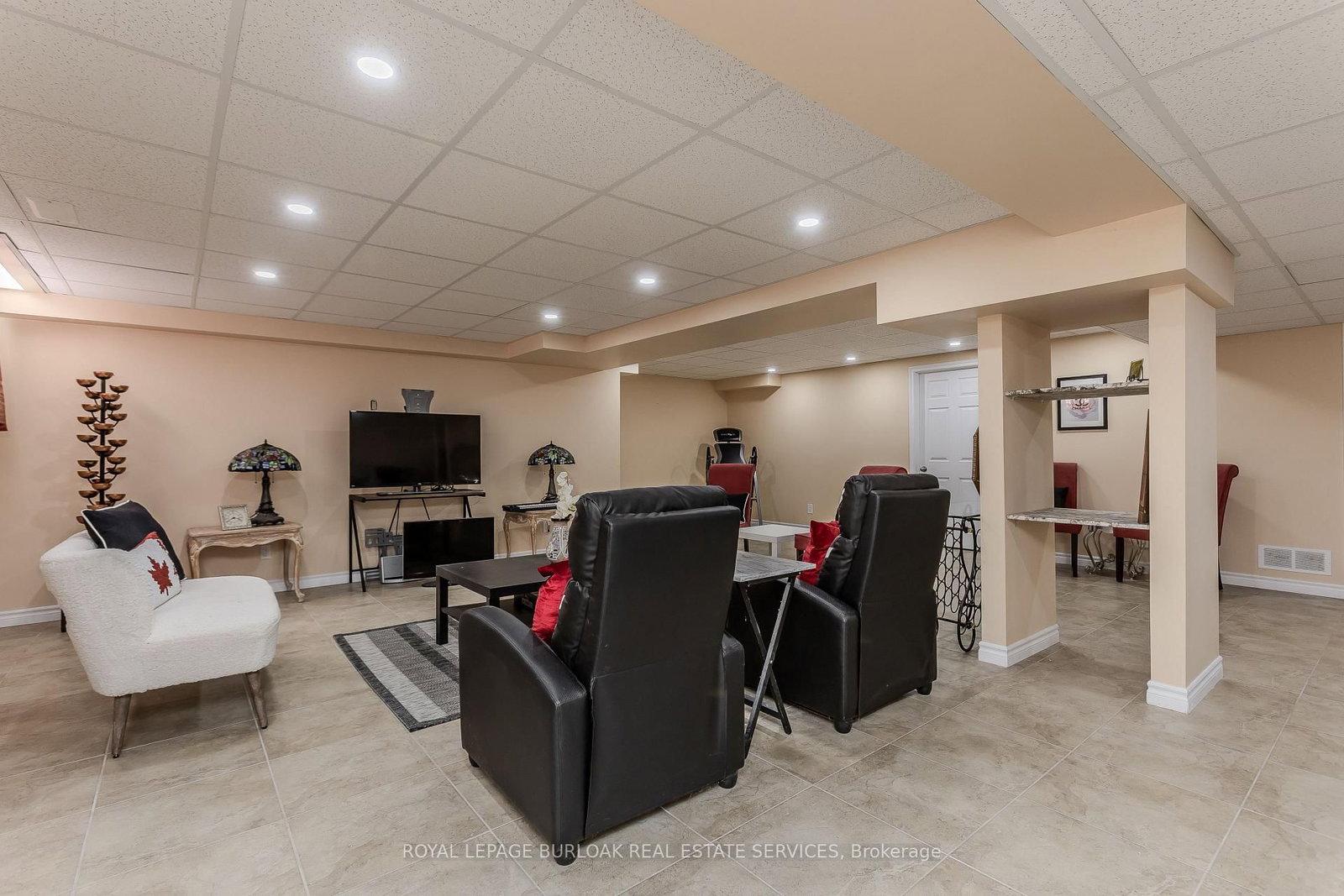 2194 Berwick Drive • Burlington, ON photo 26
