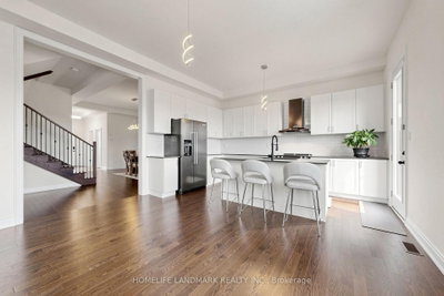 563 Beam Court • Milton, ON photo 5