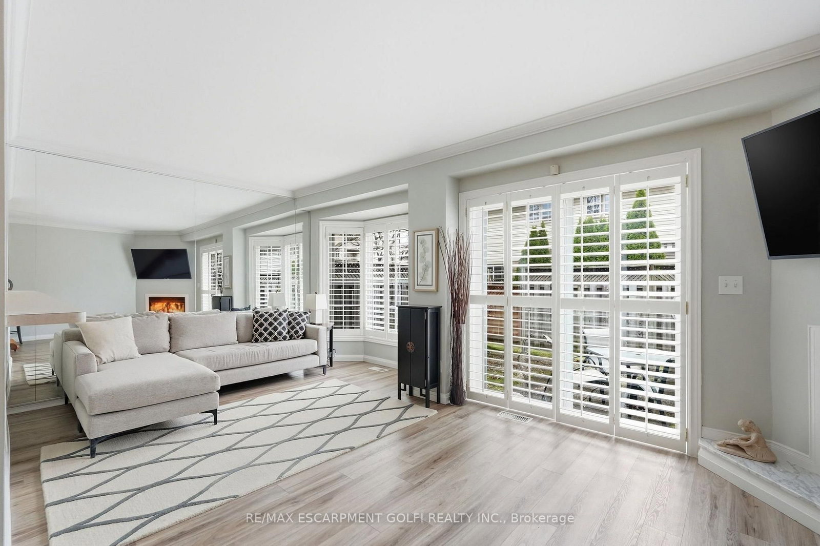 3333 NEW Street • #103 • Burlington, ON photo 5
