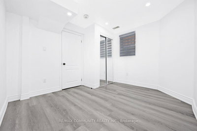 64 Fallstar Brampton,ON L7A 2J7 — Photo 9