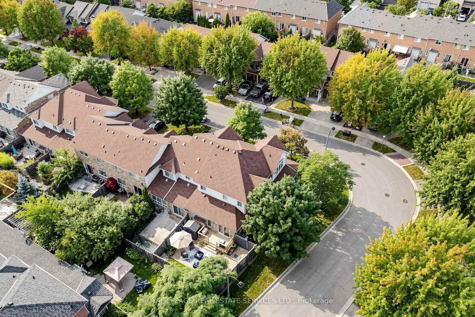 2413 Baintree Crescent • Oakville, ON photo 42