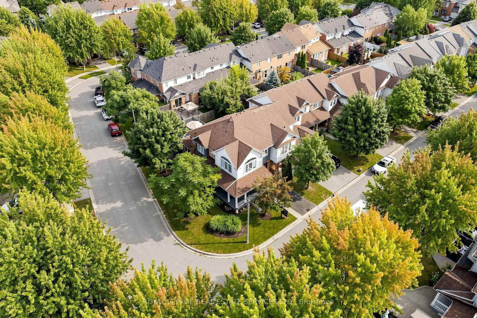 2413 Baintree Crescent • Oakville, ON photo 44