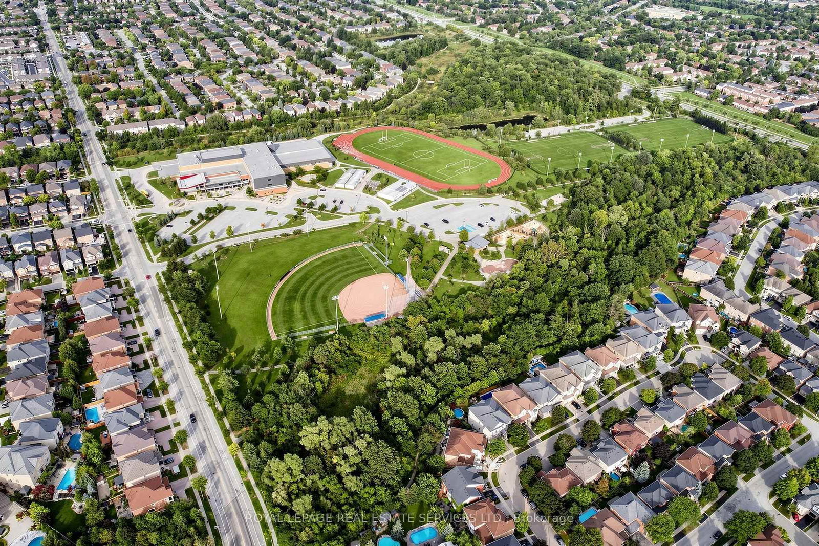 2413 Baintree Crescent • Oakville, ON photo 49