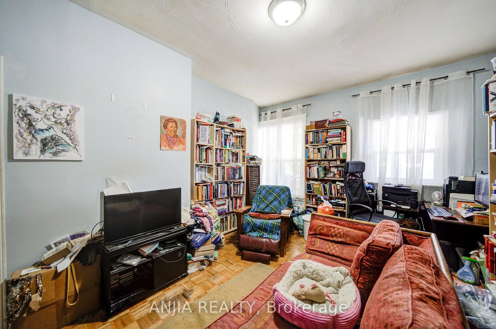 1063 Dufferin Street • Toronto, ON photo 11