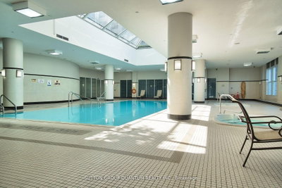 25 Kingsbridge Garden Circle • #1123 • Mississauga, ON photo 4